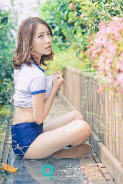 老女**荫蒂毛茸茸